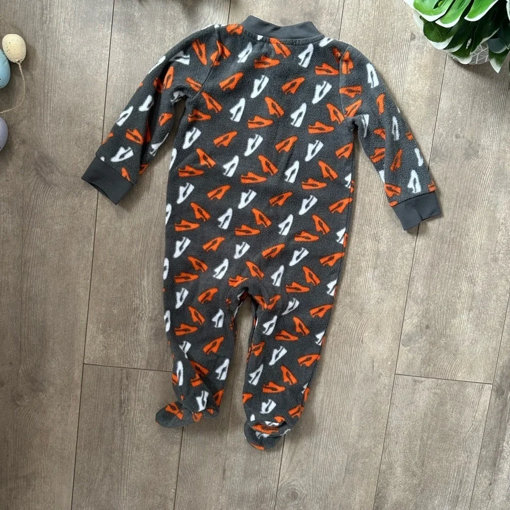 Y2K Puma Baby Infant Boys Cozy Gray and Orange Kids One Piece Footies 6-9 Months